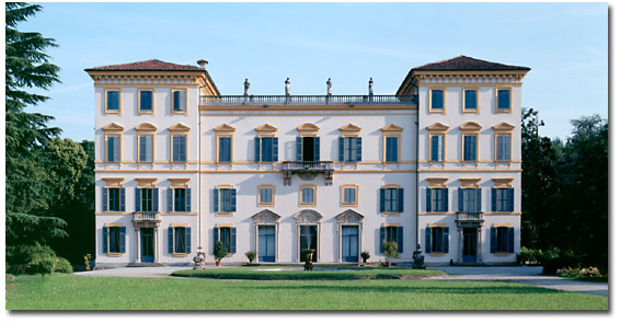 La facciata nord della Villa San Carlo Borromeo